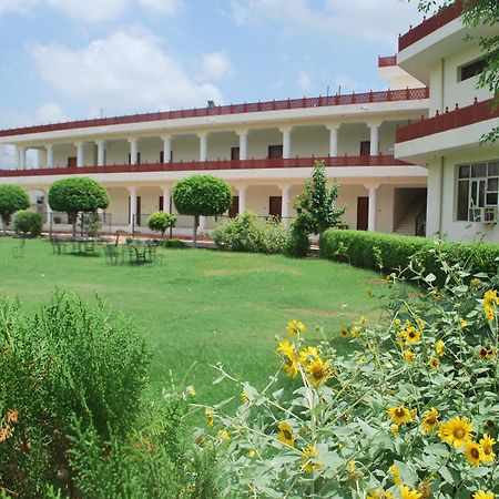 Regenta Resort Shyam Bharatpur Exterior foto